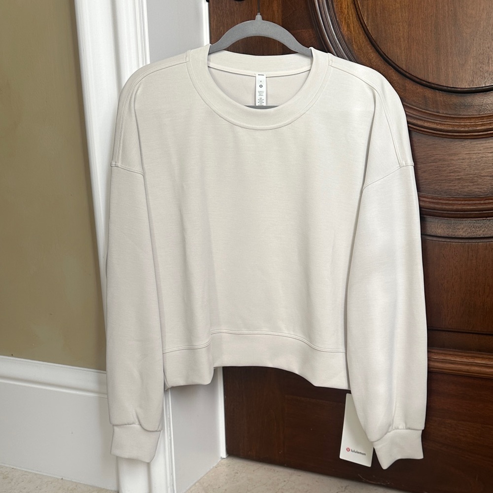 LuluLemon Perfectly Oversized Cropped Crew Sweatshirt in Light Ivory